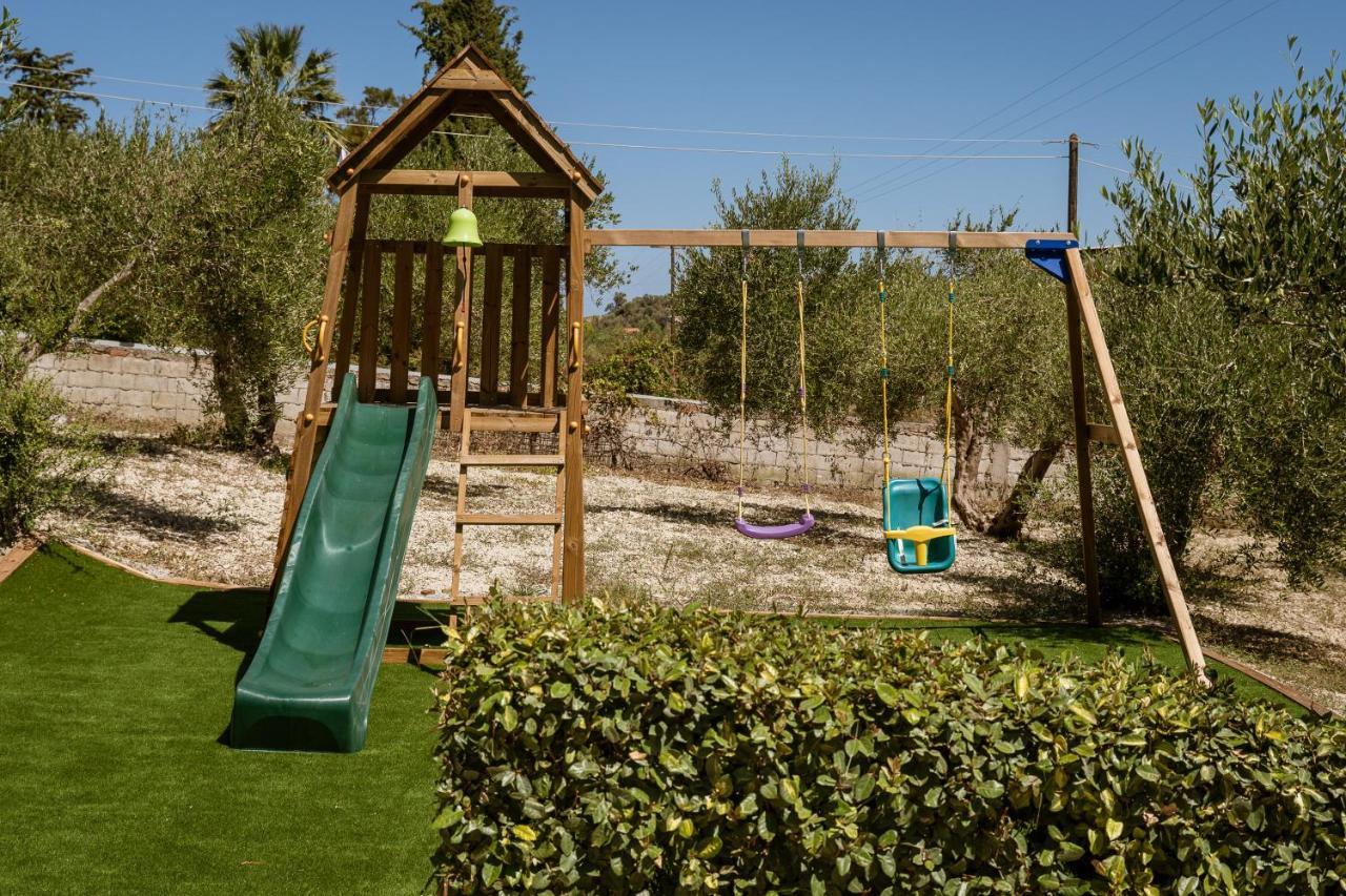 Lefkothea Villas With Large Pool, Bbq & Playground Αδελιανός Κάμπος Εξωτερικό φωτογραφία