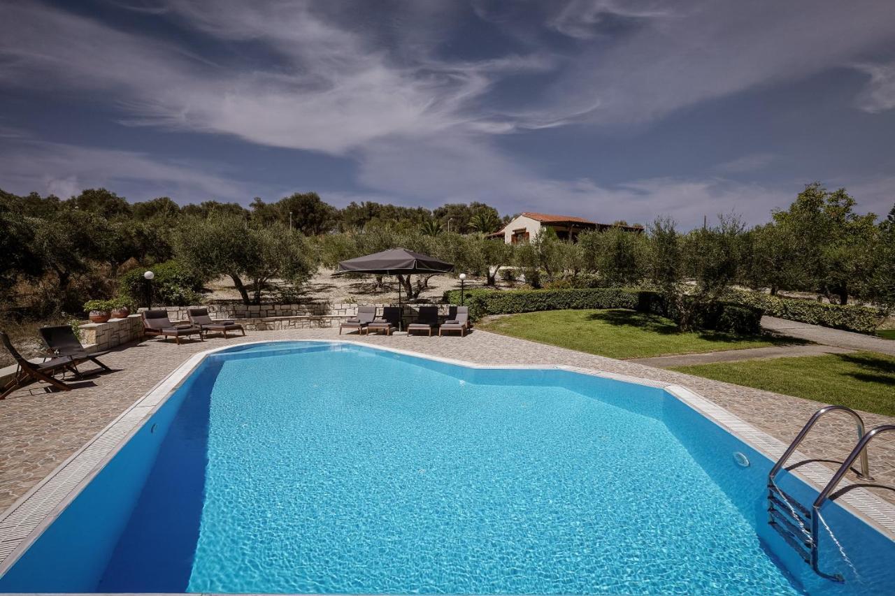Lefkothea Villas With Large Pool, Bbq & Playground Αδελιανός Κάμπος Εξωτερικό φωτογραφία