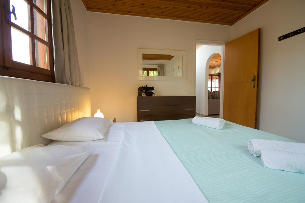 Lefkothea Villas With Large Pool, Bbq & Playground Αδελιανός Κάμπος Εξωτερικό φωτογραφία